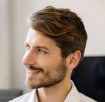 Portret Michaela Brennana, CTO i lidera w obszarze technologii fintech oraz krypto